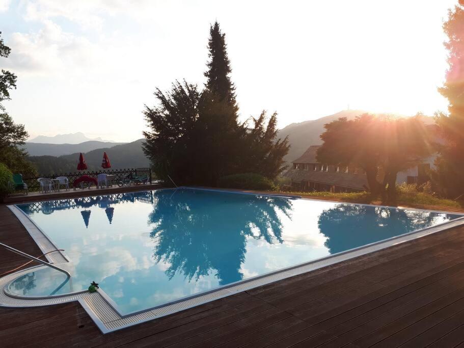 Haus Sonnenhang +Seeblick+Pool Райфниц Экстерьер фото